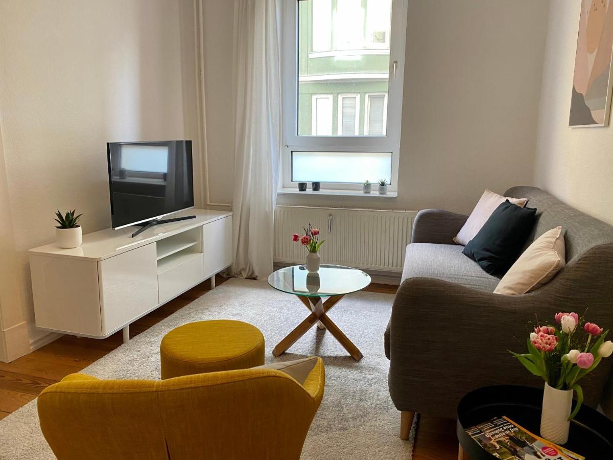 Zentrumsnahe Schoene Altbauwohnung Bis 4 Personen Flensburgo Exterior foto